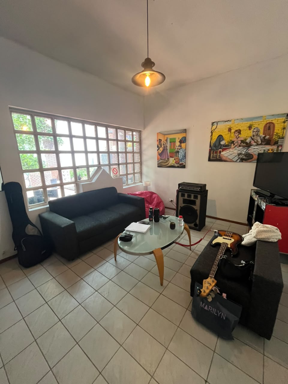 Imagen de la propiedad INMUEBLE CÉNTRICO EN VENTA – IDEAL PARA USO COMERCIAL O PROFESIONAL