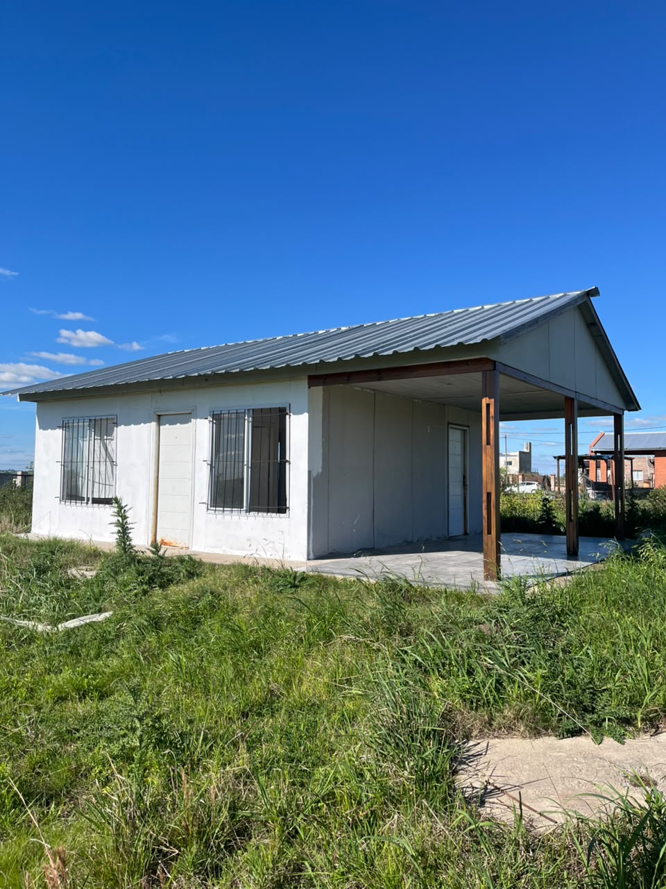 Imagen de la propiedad CASA A TERMINAR EN VENTA – LOMA HERMOSA, ALDEA BRASILERA