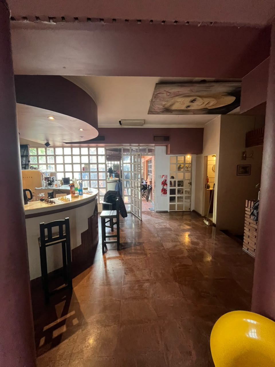 Imagen de la propiedad INMUEBLE CÉNTRICO EN VENTA – IDEAL PARA USO COMERCIAL O PROFESIONAL