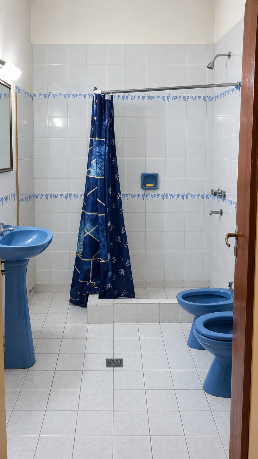 Imagen de la propiedad CASA EN VENTA – CERCA DEL PARQUE URQUIZA 