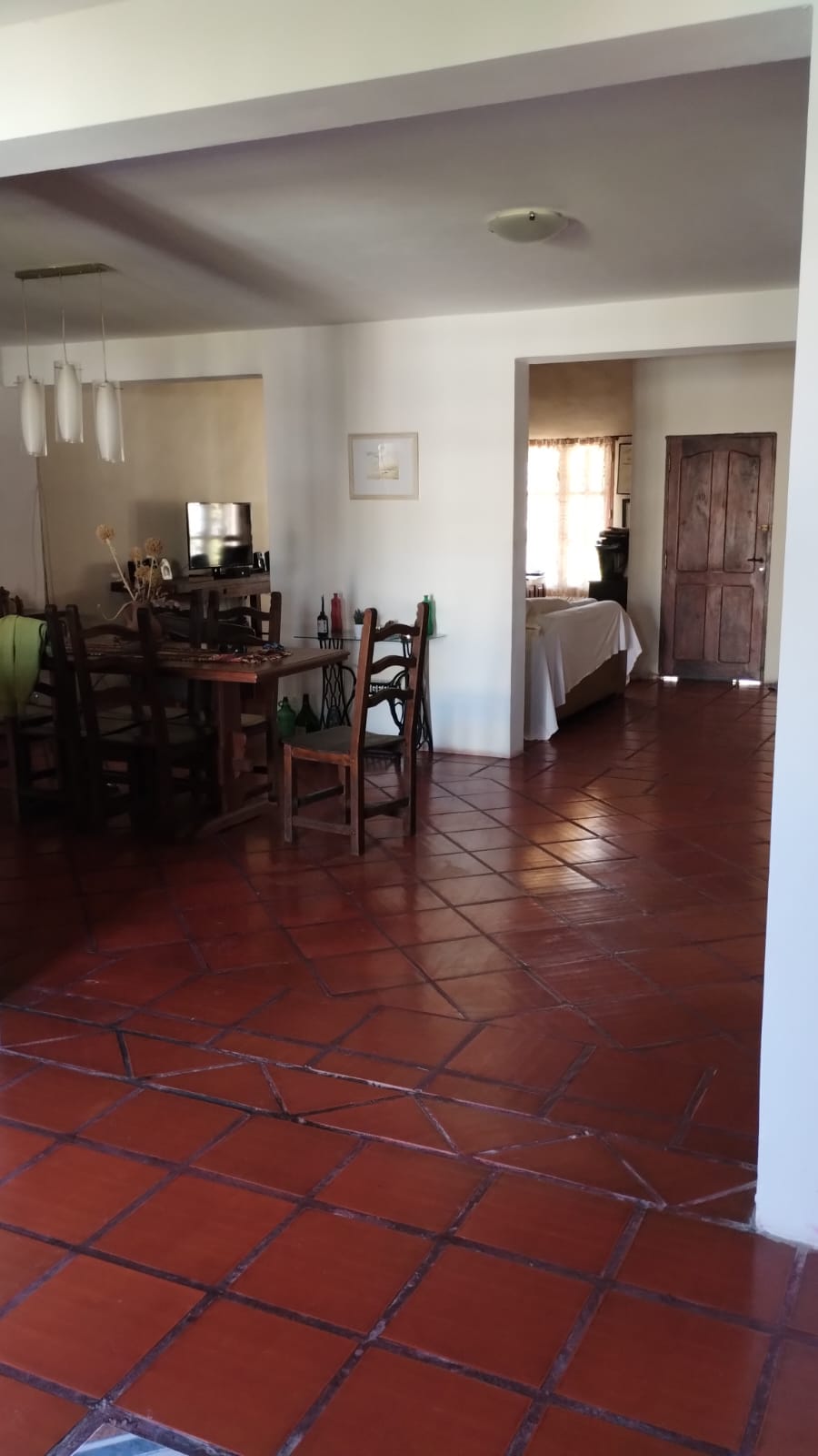 Imagen de la propiedad CASA EN BLAS PARERA Y FRATERNIDAD
