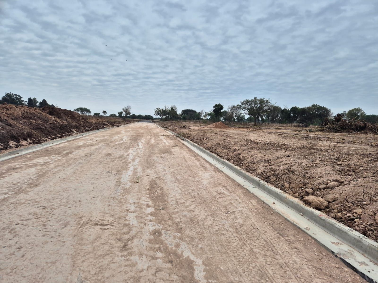 Imagen de la propiedad LOTES EN VENTA 