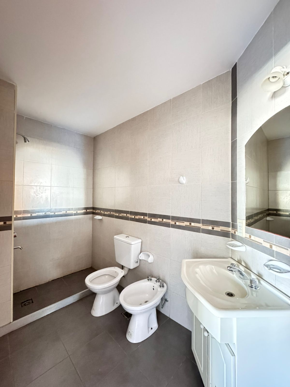 Imagen de la propiedad MONOAMBIENTE EN VENTA - PARANA 