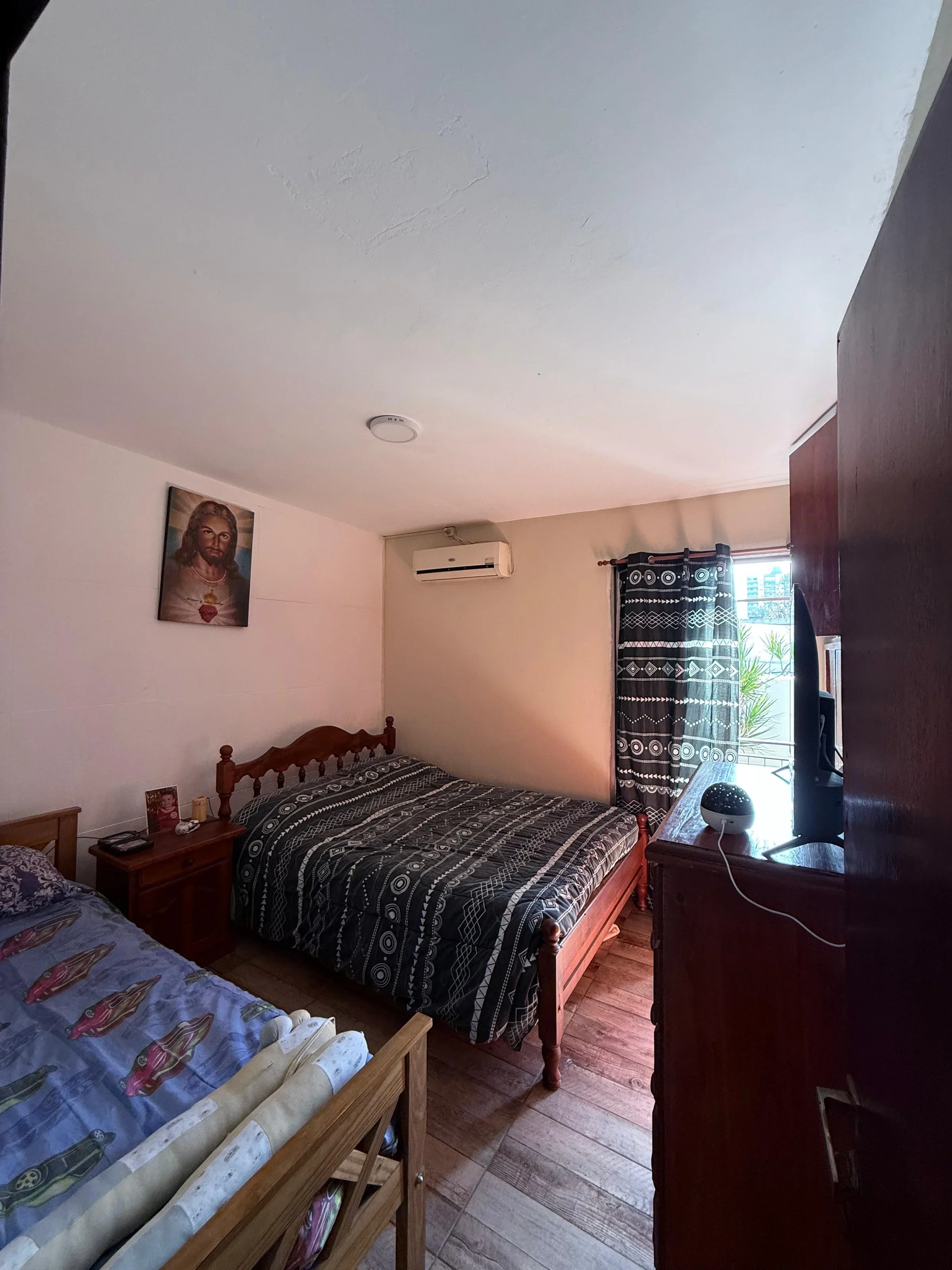 Imagen de la propiedad CASA EN VENTA - GUALEGUAYCHU (APTA CREDITO)