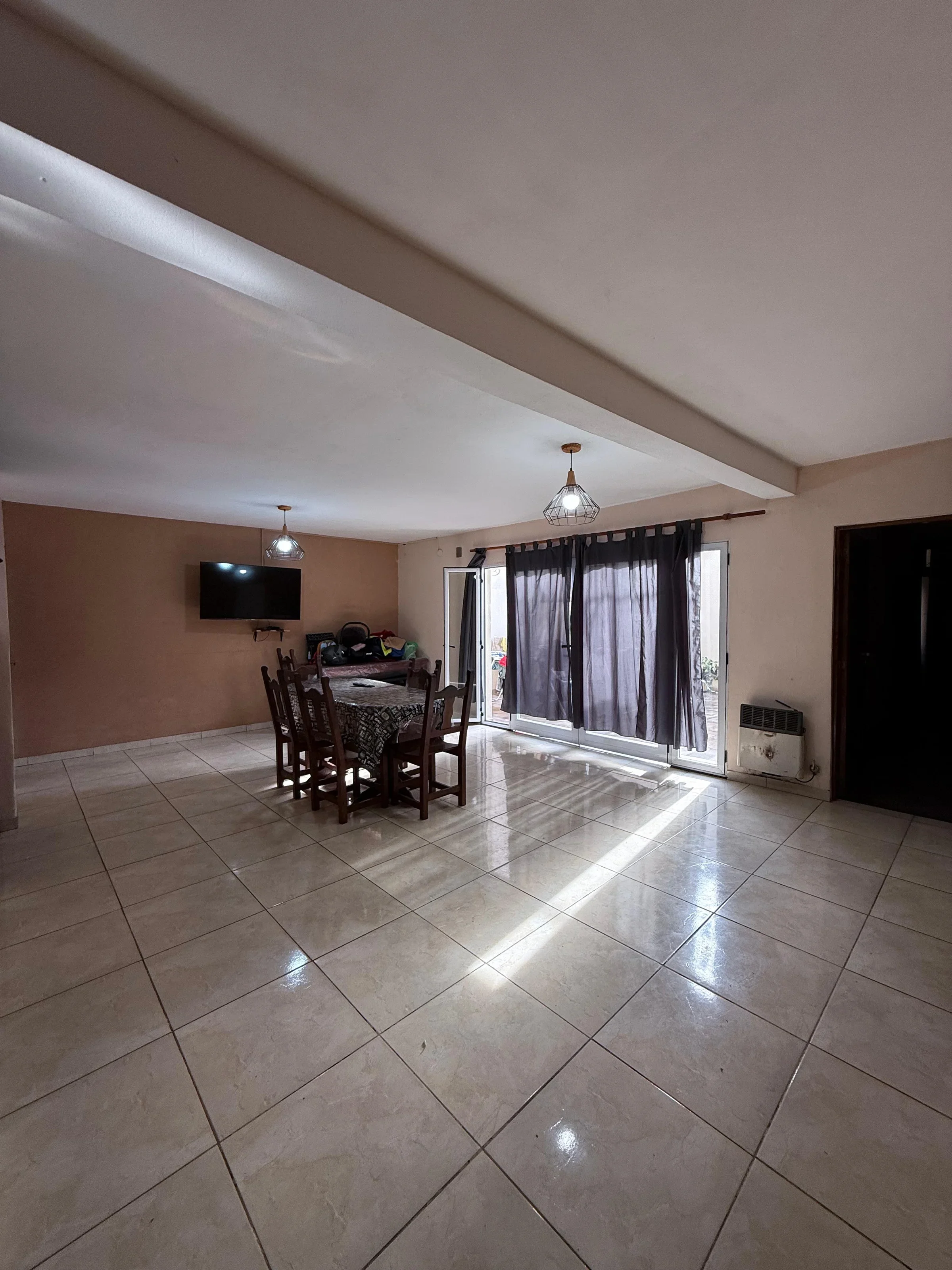 Imagen de la propiedad CASA EN VENTA - GUALEGUAYCHU (APTA CREDITO)