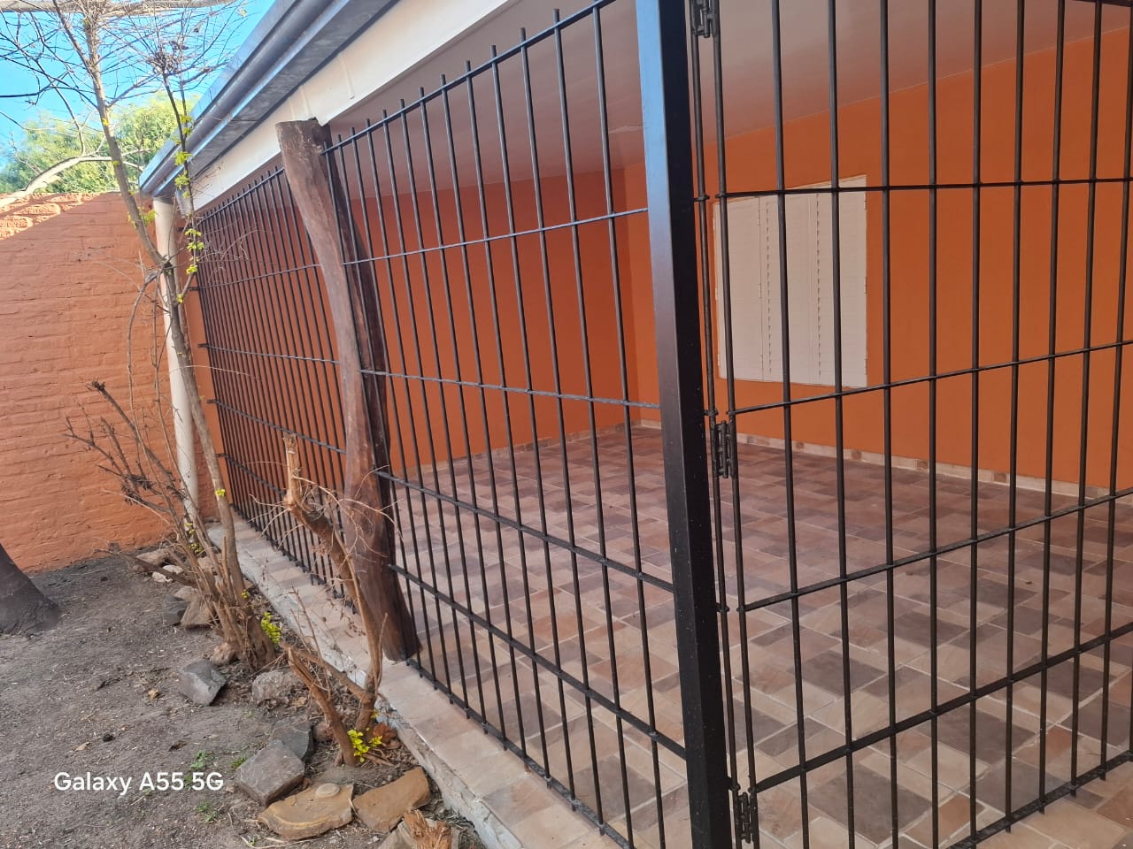 Imagen de la propiedad CASA QUINTA EN VENTA - ALMAFUERTE (APTA CREDITO)