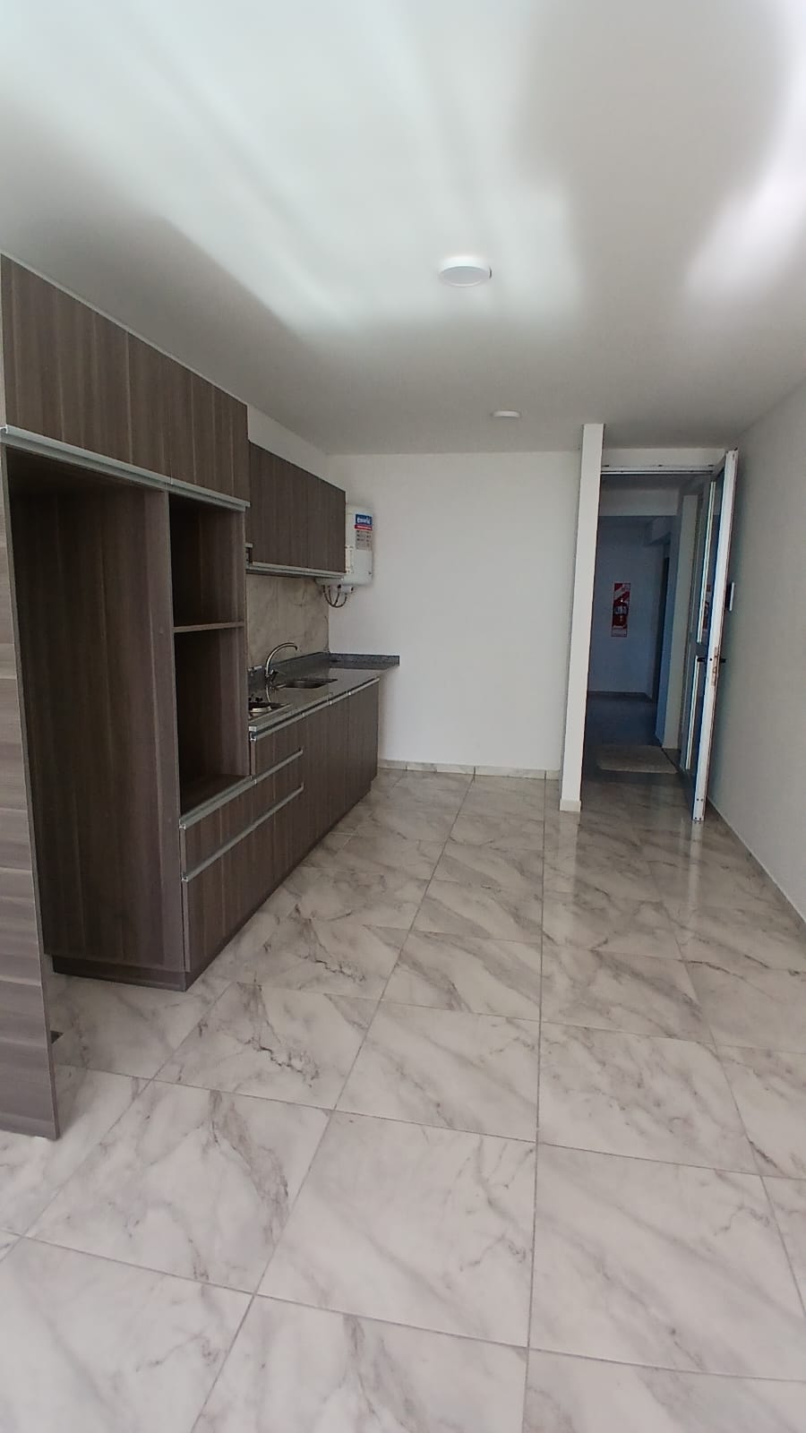 Imagen de la propiedad DEPARTAMENTO SEMIPISO A ESTRENAR EN VENTA – ALEM 