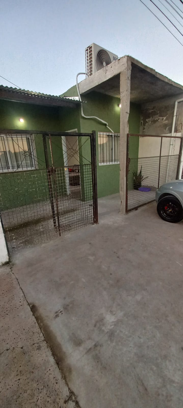 Imagen de la propiedad CASA EN VENTA | REFACCIONADA A NUEVA