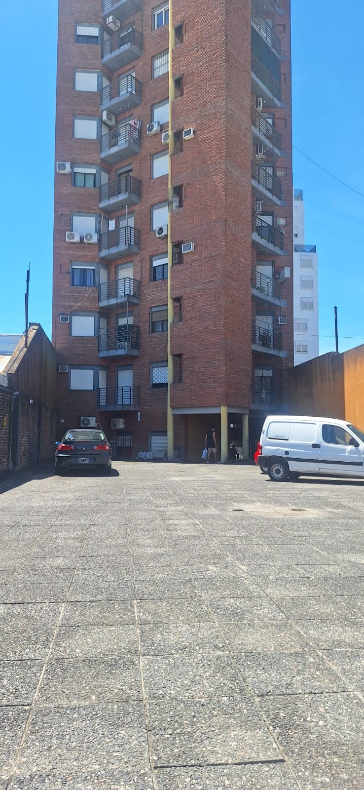 Imagen de la propiedad COCHERA EN VENTA