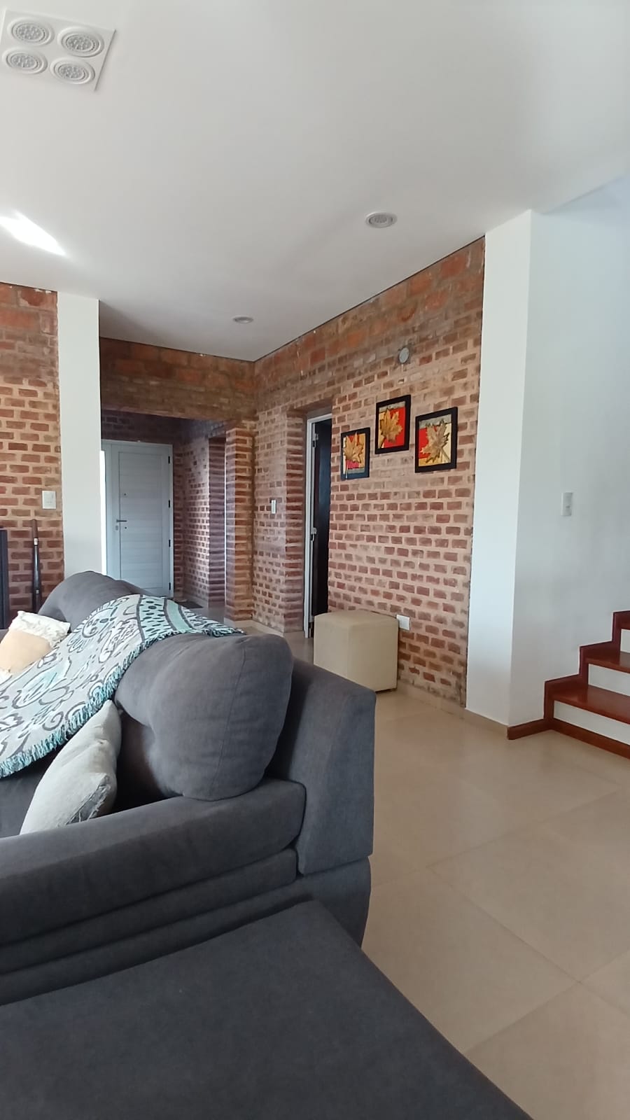Imagen de la propiedad EN VENTA | CASA MODERNA EN LOTEO SANTA MARÍA