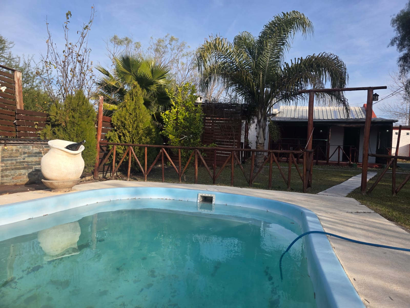 Imagen de la propiedad CASA QUINTA A LA VENTA - SAUCE MONTRULL