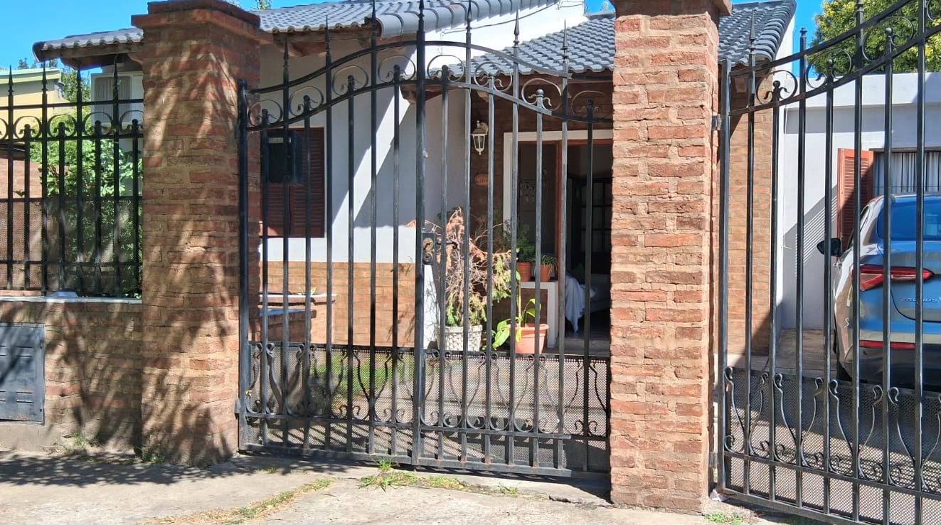 Imagen de la propiedad CASA EN VENTA | PROV. UNIDAS