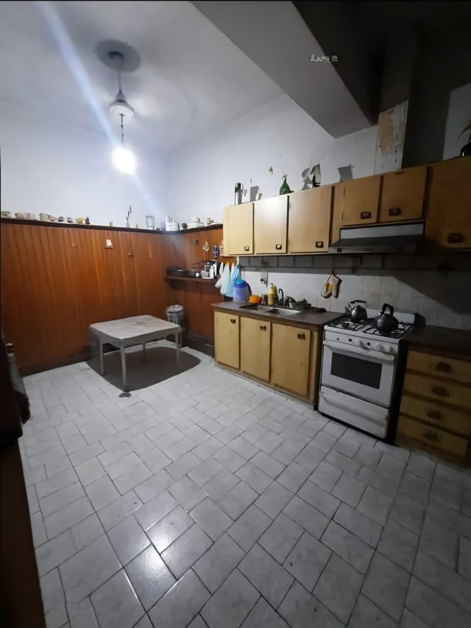 Imagen de la propiedad CASA A LA VENTA A REFACCIONAR | CHURRARIN 