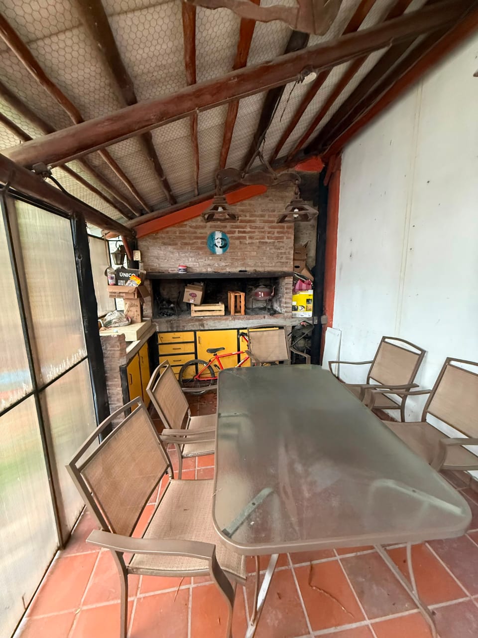 Imagen de la propiedad CASA 3 DORMITORIOS EN VENTA (APTA CREDITO)