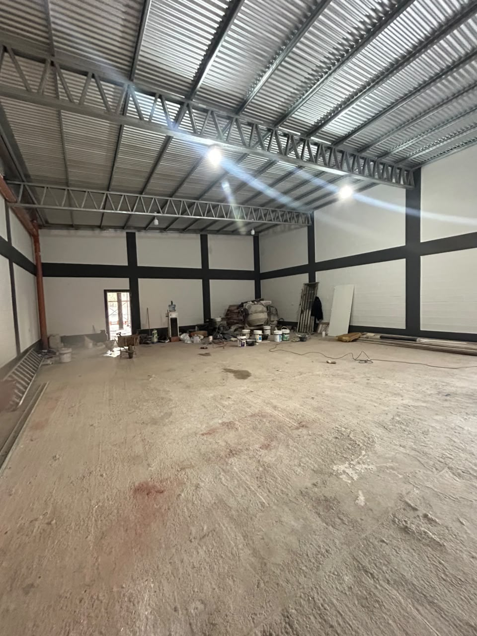 Imagen de la propiedad LOCAL COMERCIAL A ESTRENAR