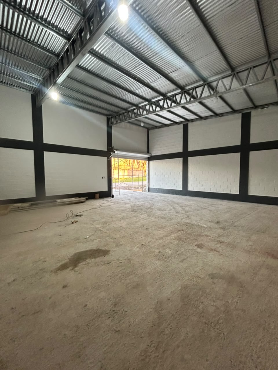 Imagen de la propiedad LOCAL COMERCIAL A ESTRENAR
