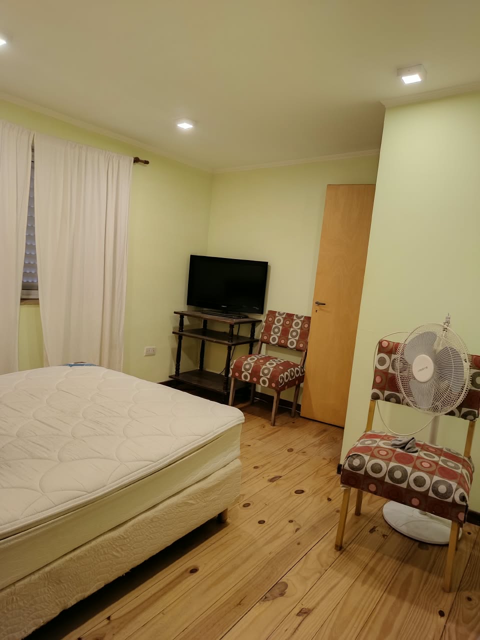 Imagen de la propiedad QUINTA DOS PLANTAS EN VENTA | ORO VERDE (APTA CREDITO)