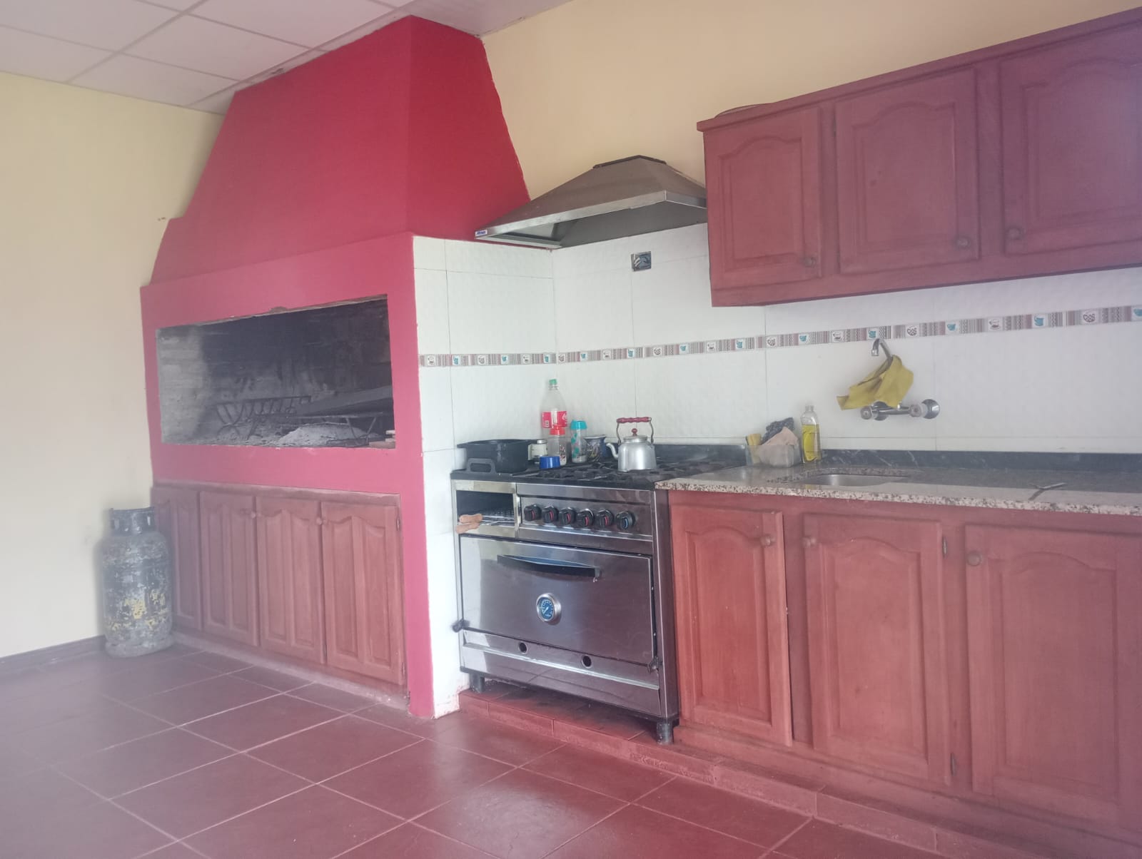 Imagen de la propiedad QUINTA DOS PLANTAS EN VENTA | SAUCE MONTRULL