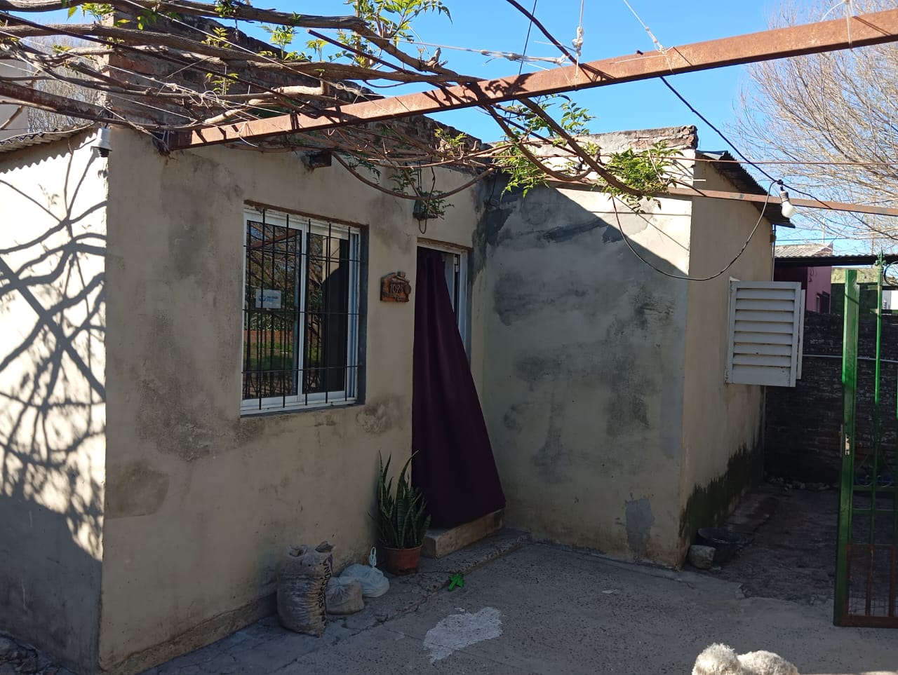 Imagen de la propiedad CASA EN VENTA 