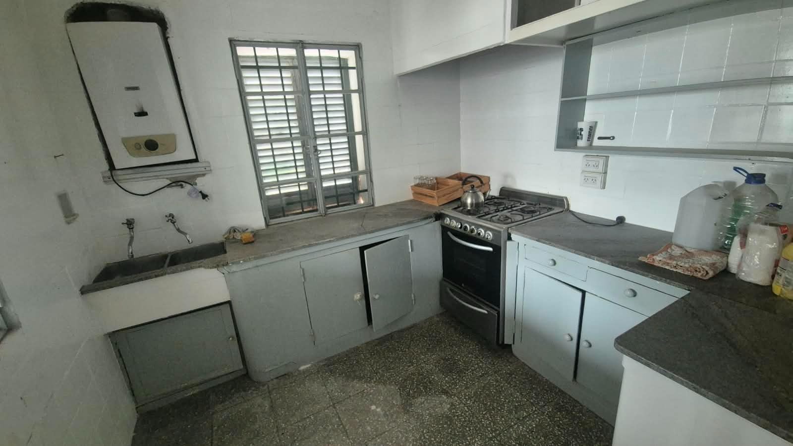 Imagen de la propiedad CHALET A RECICLAR · FRENTE AL ROSEDAL · VISTA AL RÍO PARANÁ