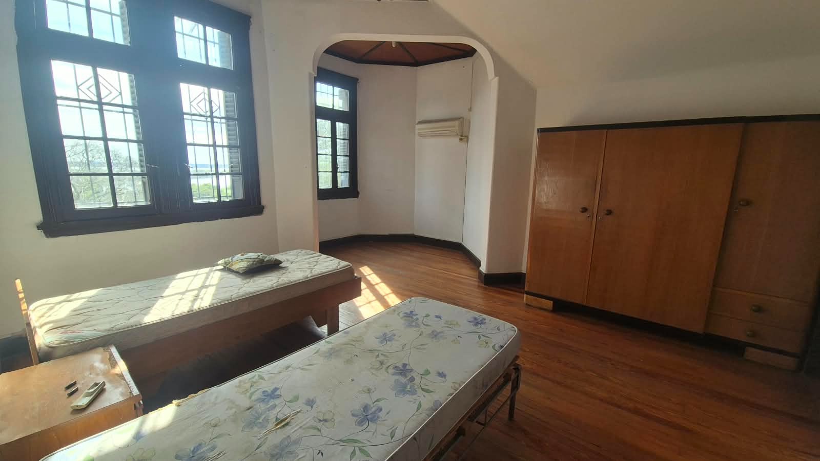 Imagen de la propiedad CHALET A RECICLAR · FRENTE AL ROSEDAL · VISTA AL RÍO PARANÁ