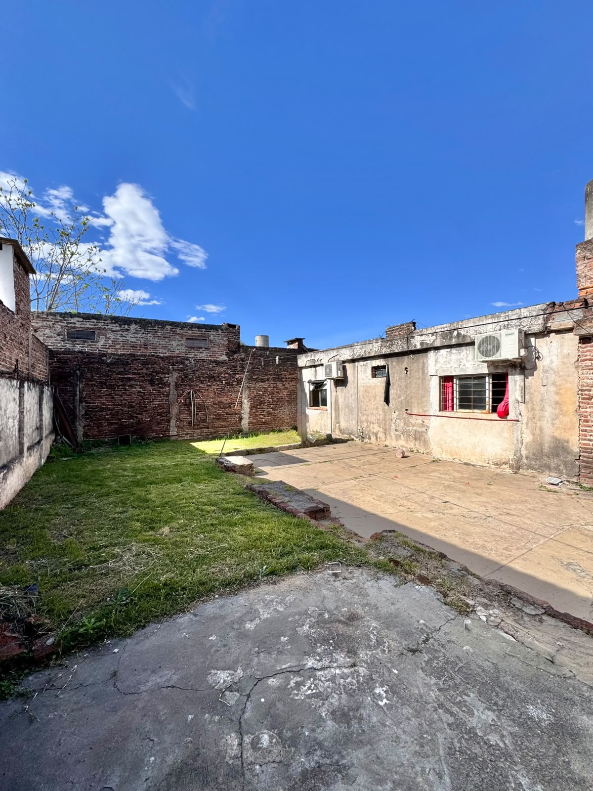 Imagen de la propiedad CASA EN VENTA – LAGUNA DE LOS BERROS | BARRIO PARACAO