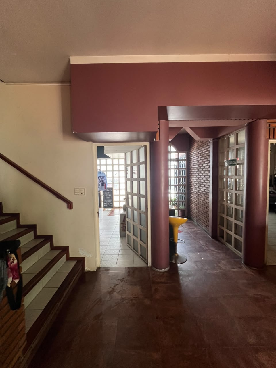 Imagen de la propiedad INMUEBLE CÉNTRICO EN VENTA – IDEAL PARA USO COMERCIAL O PROFESIONAL