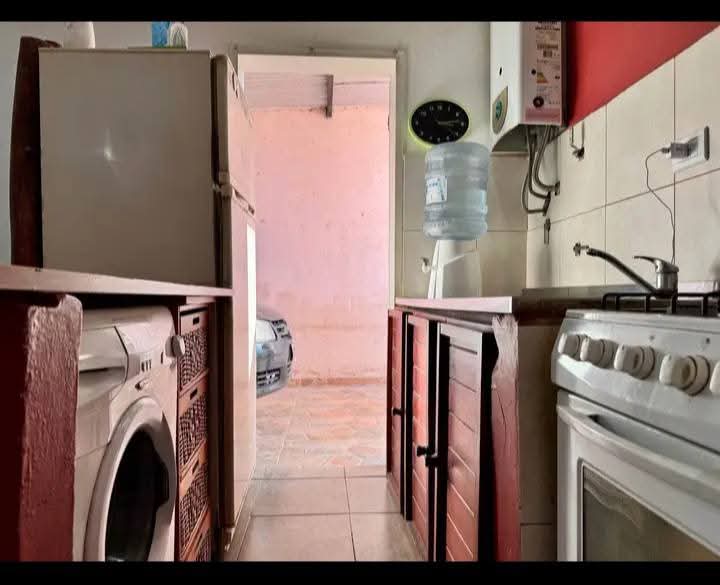 Imagen de la propiedad CASA EN VENTA CON PISCINA Y QUINCHO – COLONIA AVELLANEDA